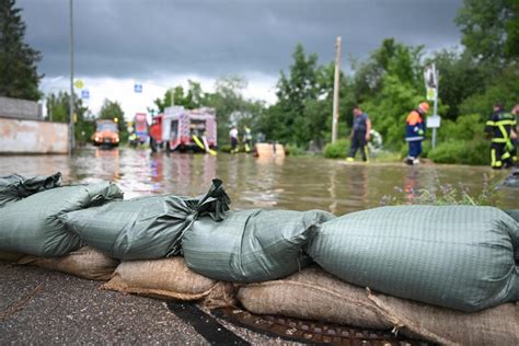 Allarme Alluvioni Emergenza In Comuni Della Baviera Europa Ansa It