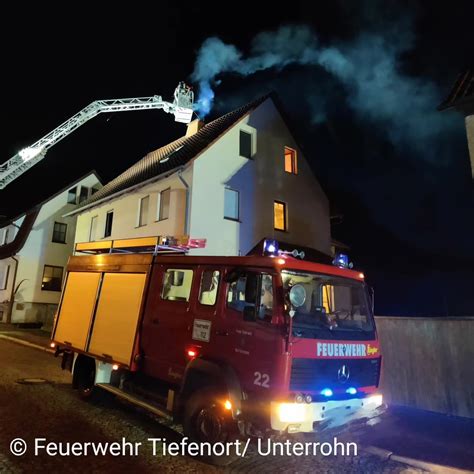 Schornsteinbrand Mehrere Feuerwehren Im Einsatz Freiwillige