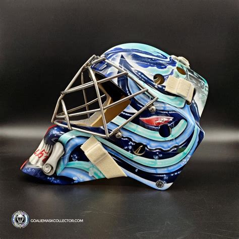 Philipp Grubauer Goalie Mask Unsigned 2021 Seattle V2 Tribute – Goalie ...