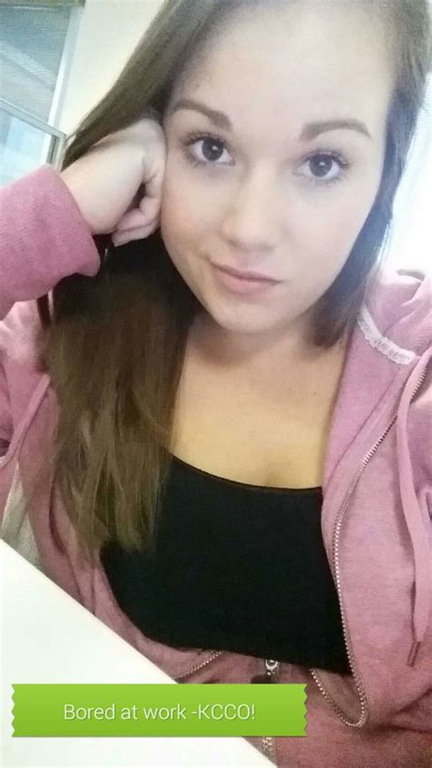 Chivettes Bored At Work 30 Photos