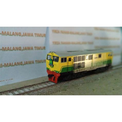 Jual Miniatur Lokomotif Bb Livery Pjka Dummy Tanpa Mesin