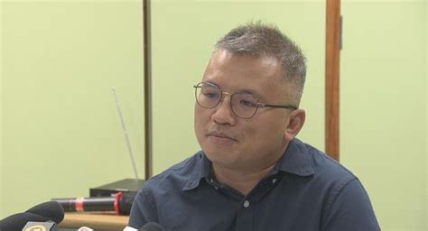 涉阻差辦公被捕 陳朗昇接警通知正式落案 香港商報