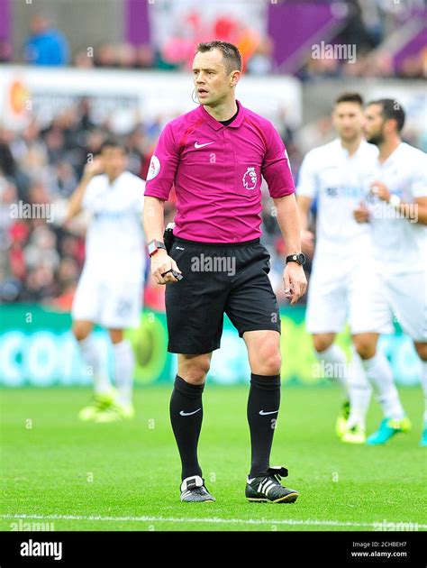 Stuart Attwell, referee Stock Photo - Alamy