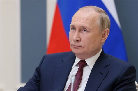 Russian President Vladimir Putin Survives Assassination Attempt Report