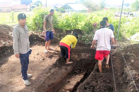 Gali Tanah Untuk Tanam Alpukat Warga Justru Temukan Situs Sejarah