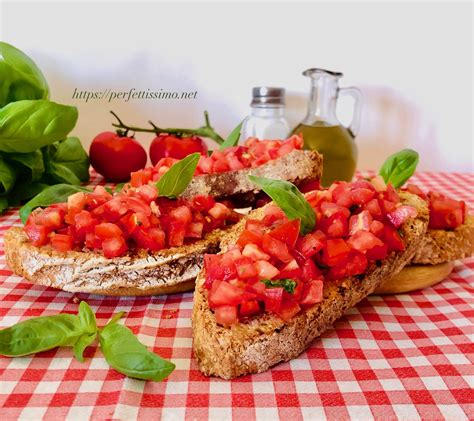 Bruschette Al Pomodoro E Basilico Perfettissimo