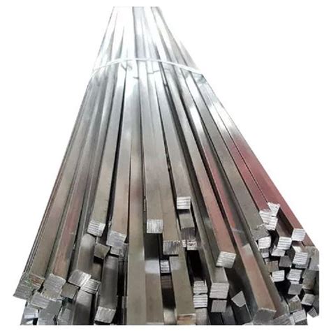 China Customized L Free Cutting Steel Square Bar Manufacturers