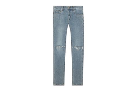 A Trusty Pair Of Light Wash Jeans Is Just The Pick Me Up You Need Right