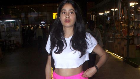 Janhvi Kapoor At Mumbai Airport