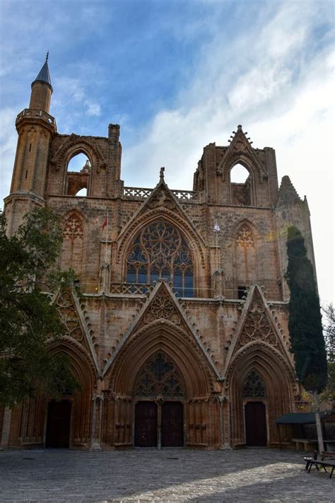 Catedral De Santo Nicolas Ou Mesquita De Lala Mustafa Pasha Foto De