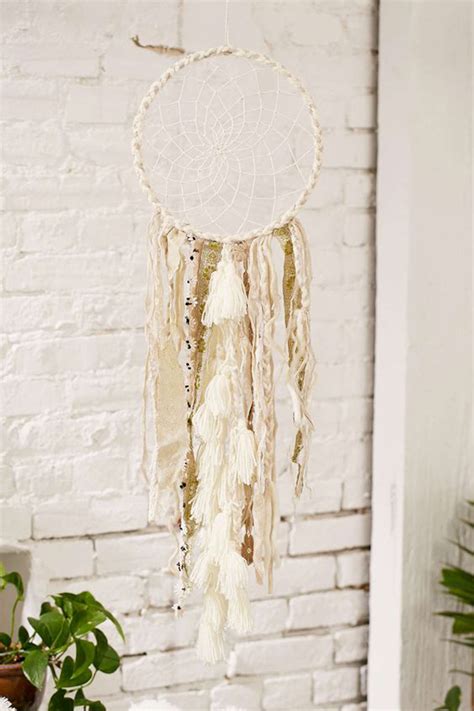 25 Beautiful DIY Dream Catcher For Every Room HomeMydesign