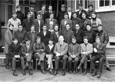 Photo De Classe Sciences Expérimentales De 1967 Lycée Anatole France