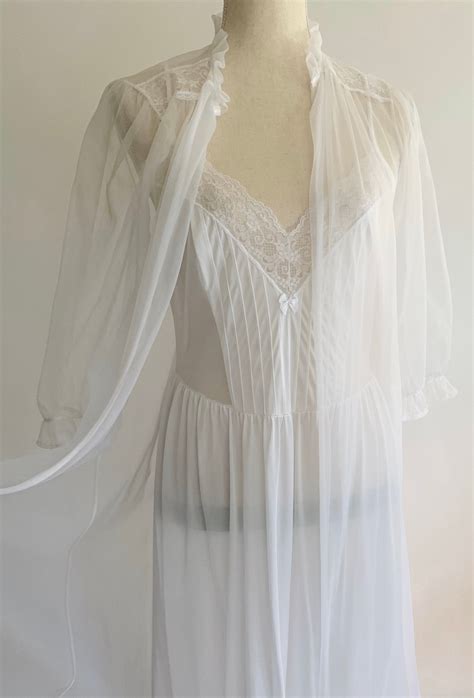 Airy White Bridal Nightgown Peignoir Two Piece Set Vintage 60s Gilead