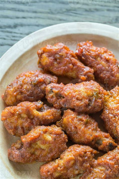 Fried chicken wings 26524446 Stock Photo at Vecteezy