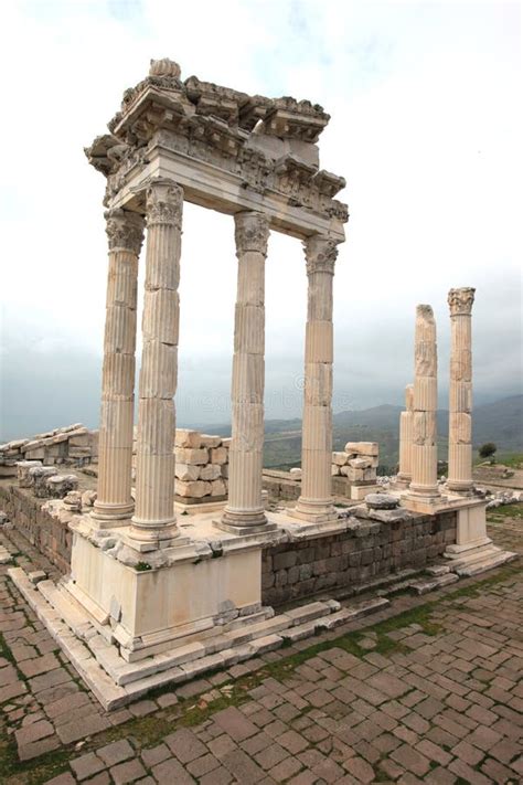 Acrópolis De Pérgamo En Turquía Imagen de archivo Imagen de exterior