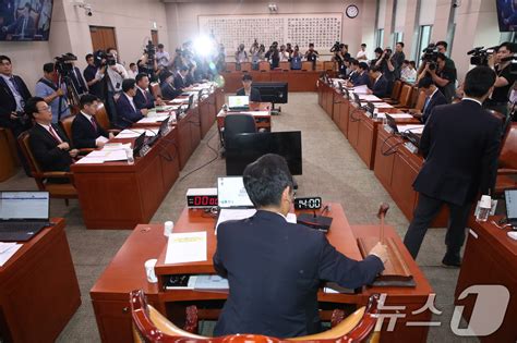 법사위 ‘尹탄핵 국민청원 청문회 절차 돌입 뉴스1