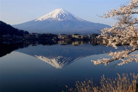 Japão Monte Fuji está sem neve em recorde em 130 anos 28 10 2024