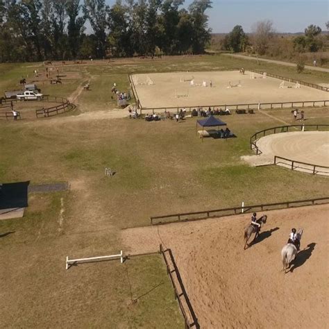 La Ilusión el paraíso santafesino para jinetes amazonas y caballos