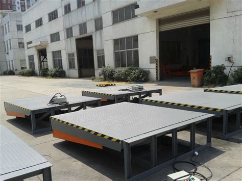 Electronic Hydraulic Loading And Unloading Platform Widely Used In