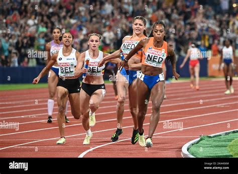 Netherlands: 4x100 relay race women. Jamile Samuel and Zoe Sedney ...