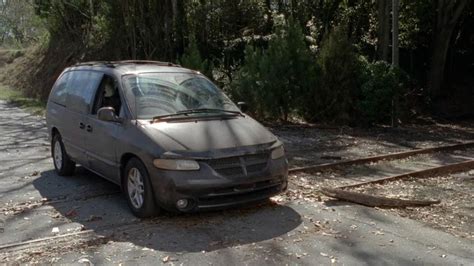 Imcdb Org Dodge Grand Caravan Sport Ns In The Walking Dead