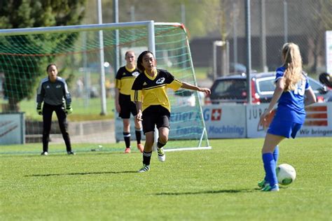 Dst Fc Embrach Fc Wallisellen C Juniornnen Doris Studer Flickr