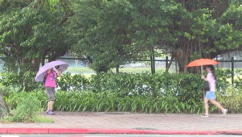 下班回家注意！5縣市大雨特報 3地區慎防大雷雨