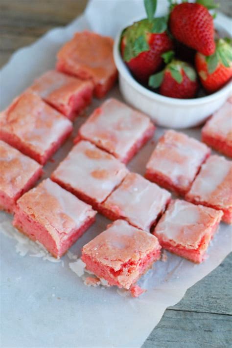 Strawberry Bars With Fresh Strawberries At Patricia Timmons Blog