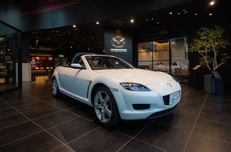 Mazda toont RX 8 Convertible 15 jaar na officiële presentatie