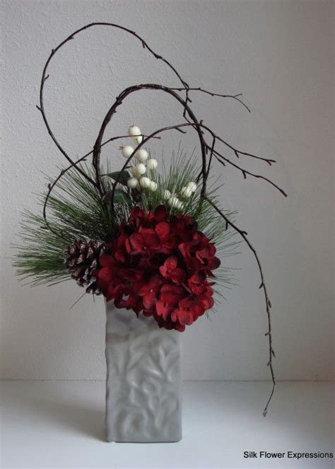 Christmas Flower Arrangements Christmas Floral Arrangements Christmas