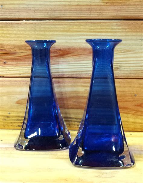 Cobalt blue glass vases merge craftsmanship with striking sensory appeal - Growth Insights