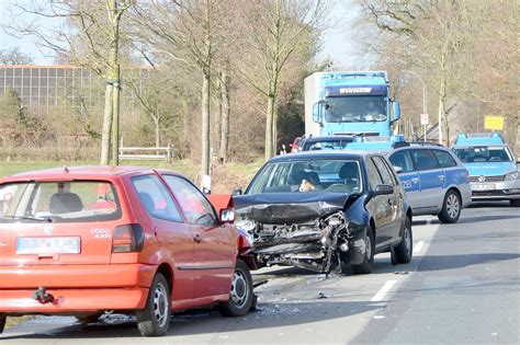 Schwerer Verkehrsunfall In Aurich Oldendorf Ostfriesische Nachrichten