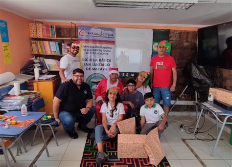 Navidad Solidaria De La Asociación De Funcionarios De La Delegación