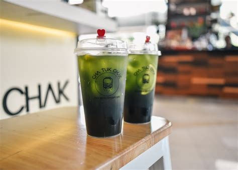 Here’s The Tea: Buy 1 Get 1 Milk Teas at Cha Tuk Chak! | Booky