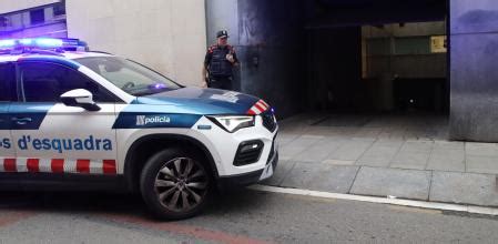 Los Mossos investigan la muerte violenta de una mujer en Sant Martí