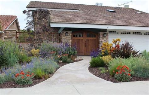 35 Popular Xeriscape Landscape Ideas For Your Front Yard Magzhouse