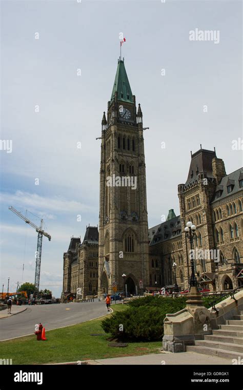 The Parliament Building in Ottawa, Ontario Stock Photo - Alamy