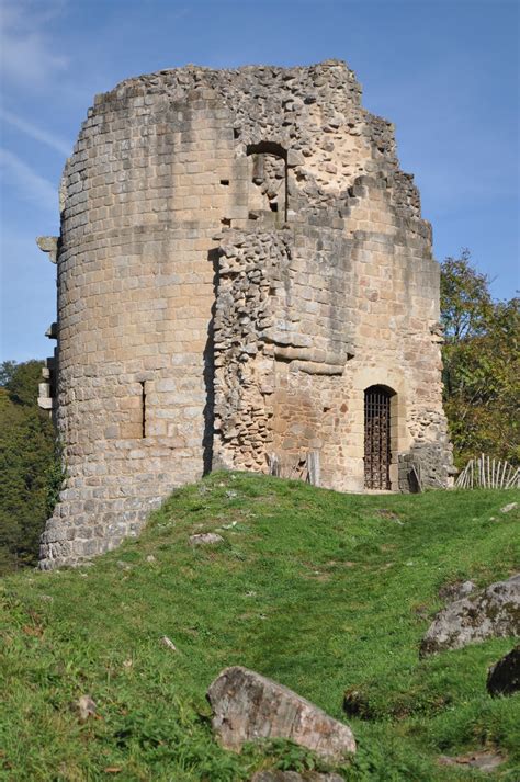 Ruines de la Forteresse médiévale de Crozant Site officiel de la