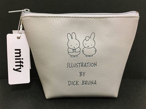 Yahooオークション Miffyミッフィー 舟形ポーチ大 Cocoartココア