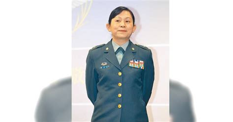 國軍首位女中將 陳育琳將升任陸軍政戰主任 Yahoo奇摩時尚美妝