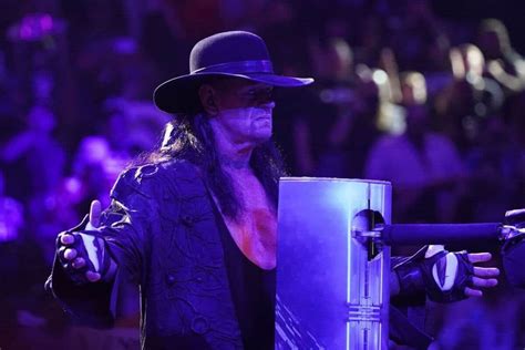 Así fue la ceremonia de retiro de la WWE de The Undertaker en Survivor