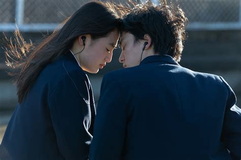 「first Love 初恋」 「first Love 初恋」佐藤健の寝顔や制服姿捉えた新写真が到着 [画像・動画ギャラリー 13 19] 映画ナタリー