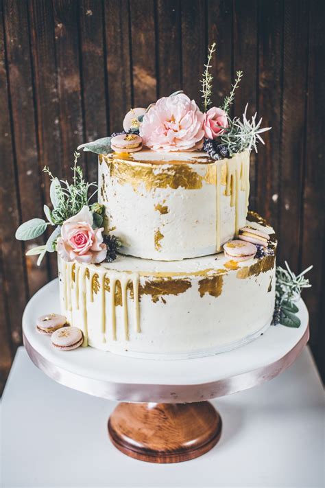 Hochzeitstorten Semi Naked Cakes Via Fondanttorten Suess Und Salzig