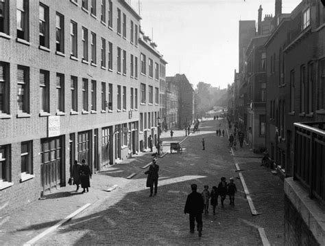 Schoonderloostraat Rotterdam Jaartal Tot Foto S Serc