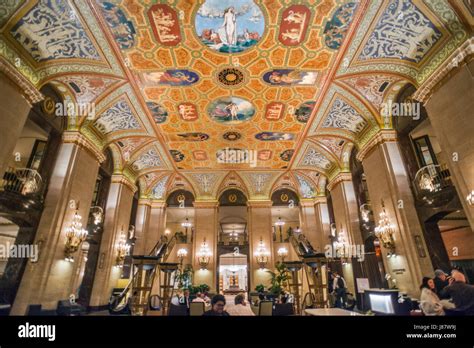 Interior of Palmer House Hotel Lobby Chicago USA Stock Photo - Alamy