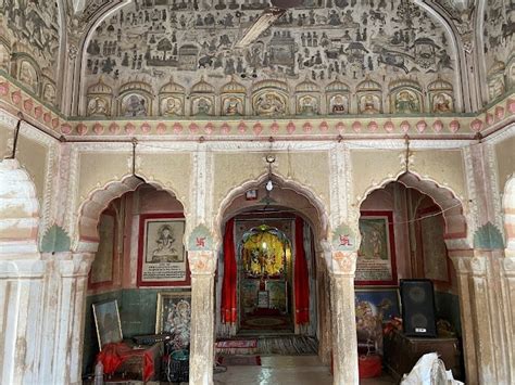 Bihari Ji Temple, Jhunjhunu - Timing, History & Photos