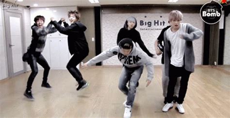 Bts Bts Happy Dance Gif GIF - Bts Bts Happy Dance Gif Bts Dance - Discover & Share GIFs