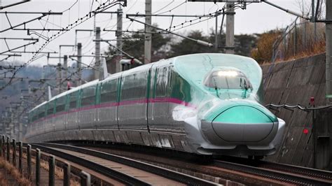 Did You Smile Today ?: New Shinkansen Series E5 : Hayabusa bullet train in 2011