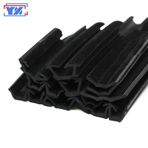 Custom Shape Extruded Silicone Pvc Tpe Tpv Epdm Rubber Strip Seals