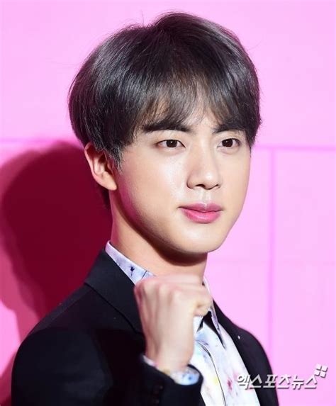 방탄소년단 맏형 진 현역 입대현장 방문 삼가달라 공식입장 네이트 뉴스